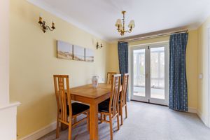 Dining Room- click for photo gallery